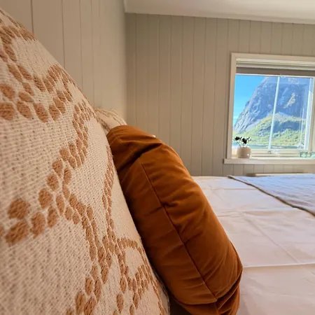 Viewpoint House * Reine